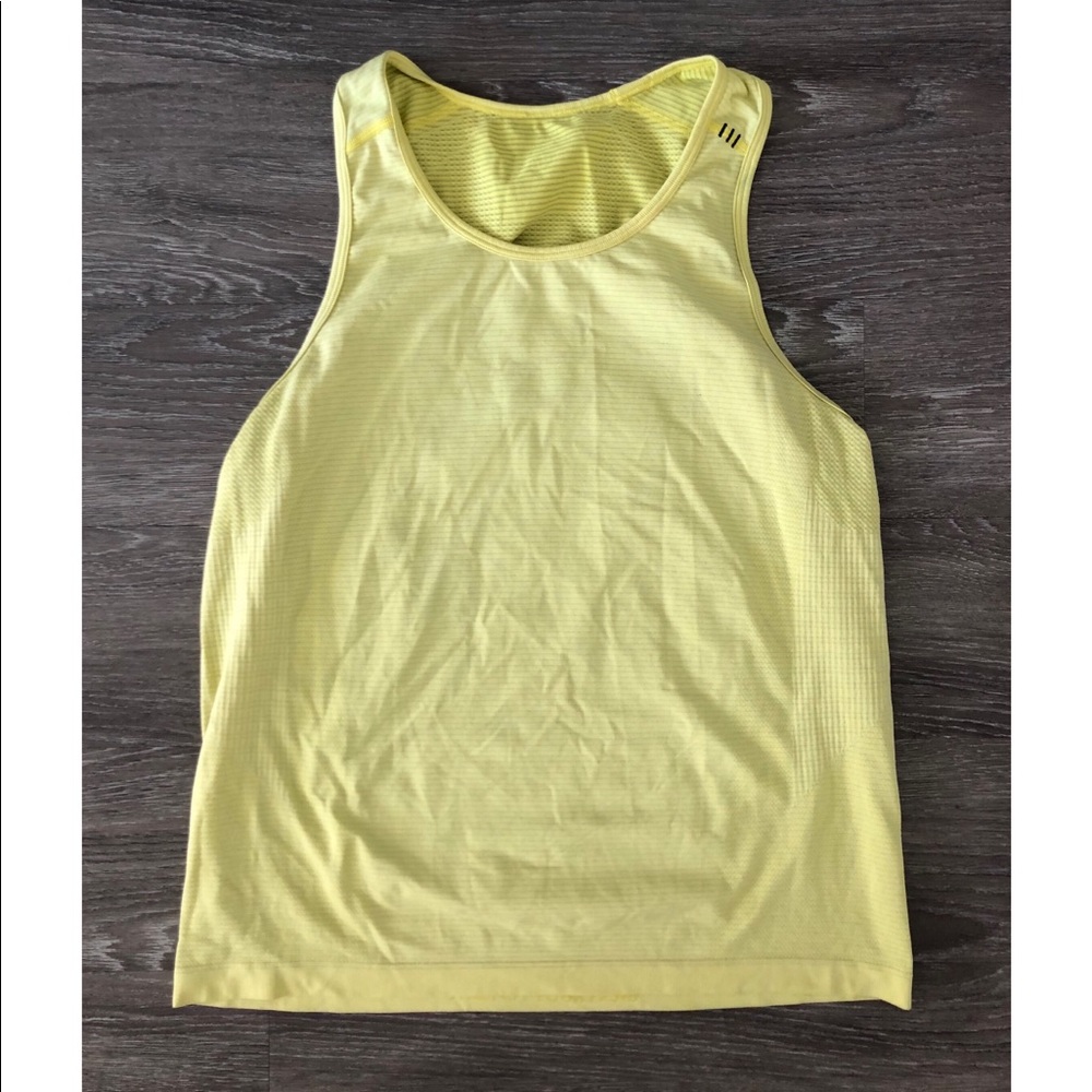 Lulu lemon workout tank